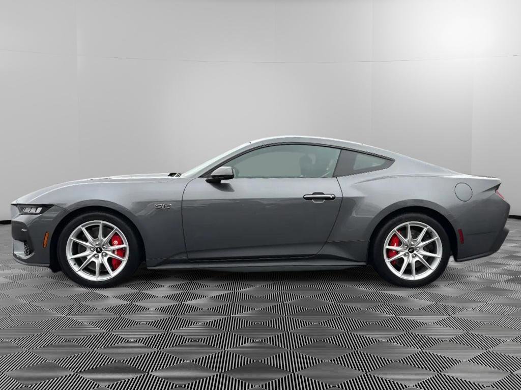 Used 2024 Ford Mustang GT Premium image 5