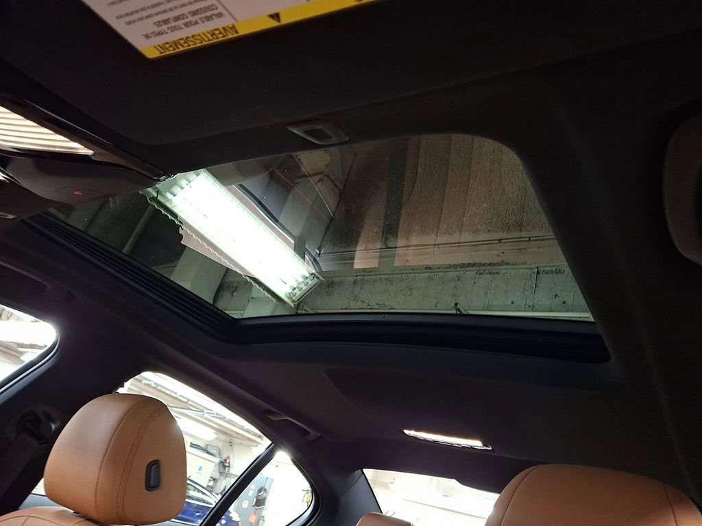 Certified 2023 BMW 530i xDrive w/ M Sport Package image 11