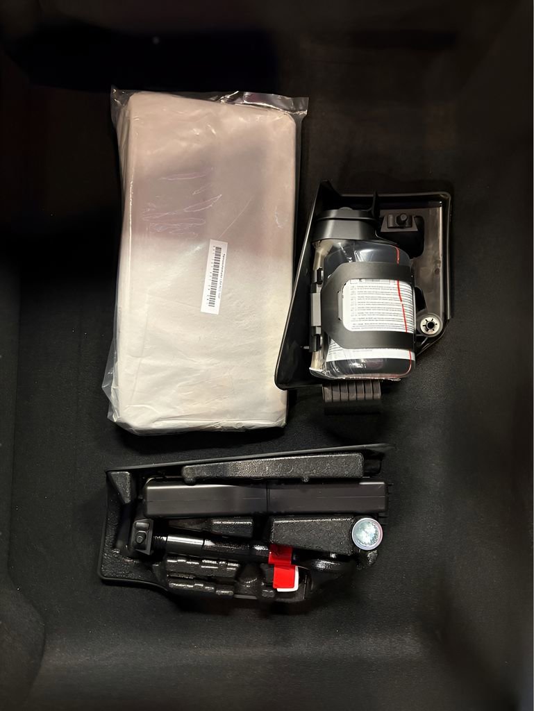 Used 2018 Porsche 911 Turbo S image 59