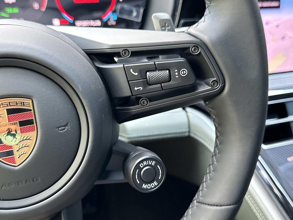 New 2025 Porsche Panamera 4 E-Hybrid AWD/4WD image 20