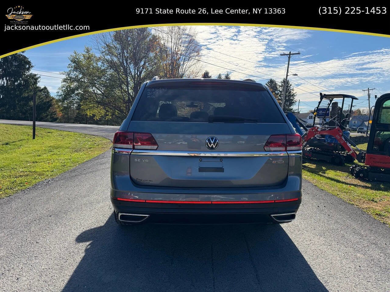 Used 2021 Volkswagen Atlas SE image 3