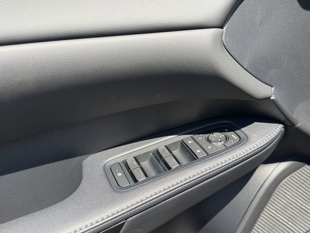 New 2026 Lexus RX 350h AWD/4WD image 11