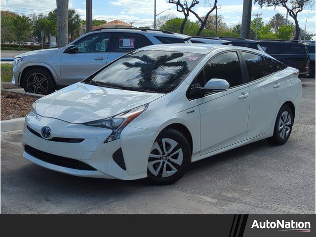 Used 2018 Toyota Prius Four image 1