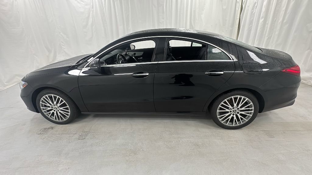 Used 2025 Mercedes-Benz CLA 250 4MATIC image 6