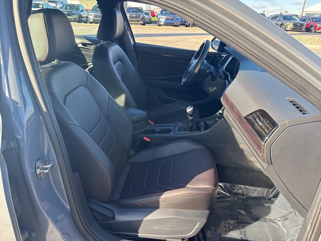 Used 2024 Volkswagen Jetta GLI Autobahn image 10