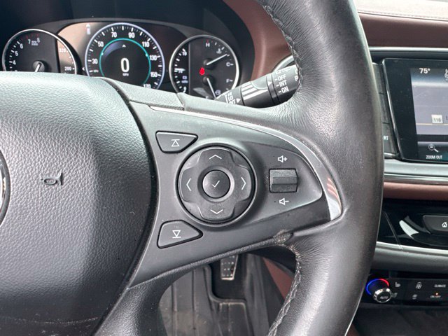 Used 2018 Buick Enclave Avenir w/ Avenir Technology Package AWD/4WD image 32