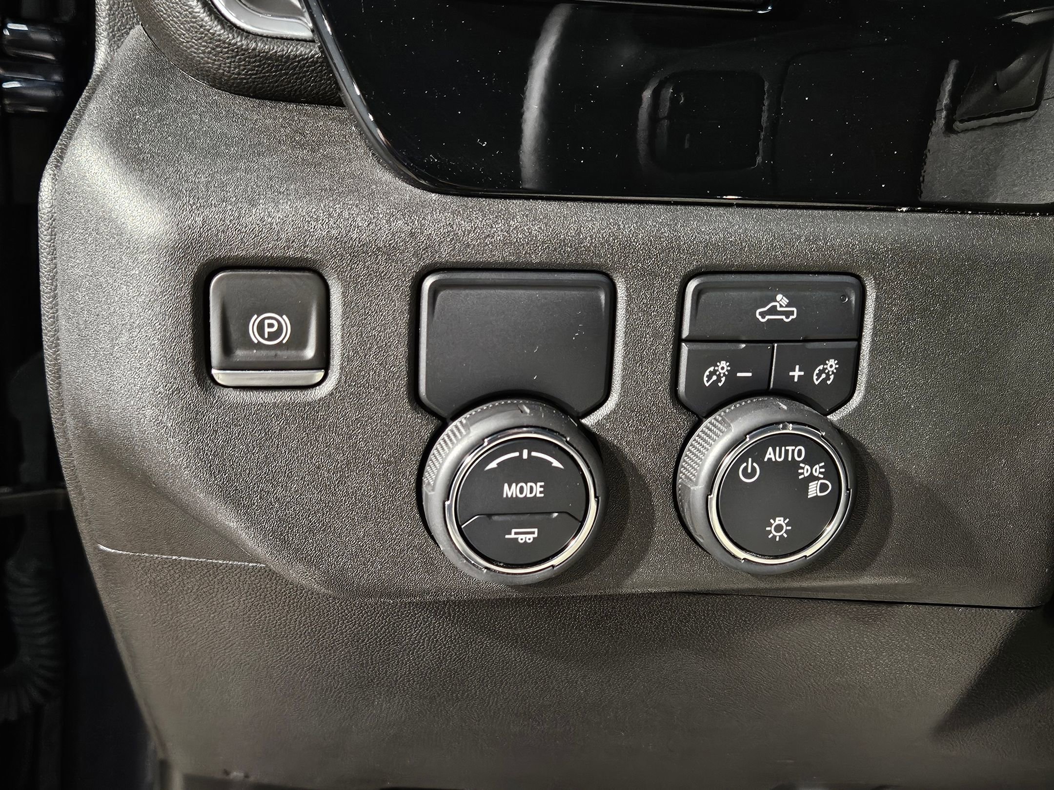 Used 2023 Chevrolet Silverado 1500 LT image 24