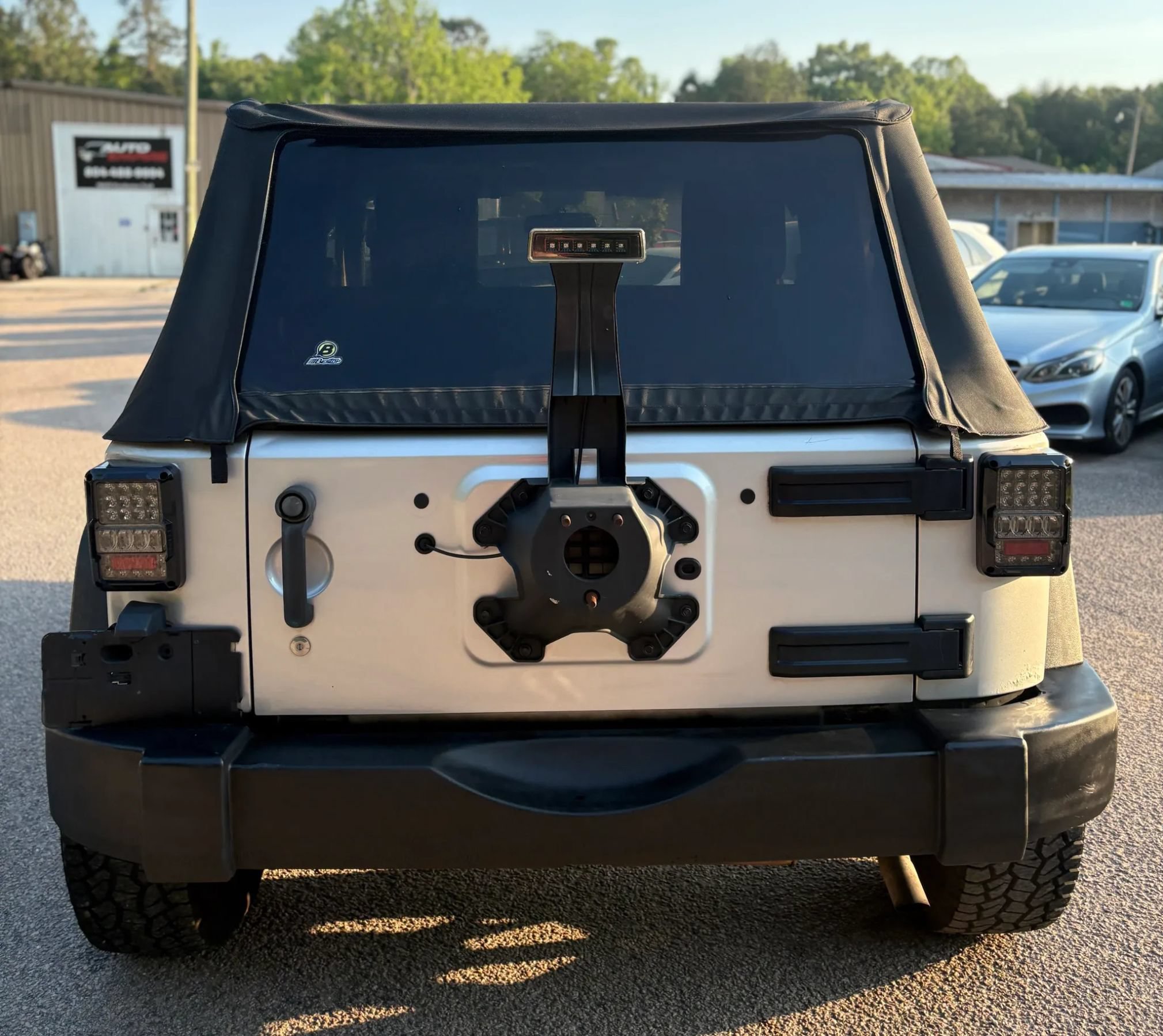 Used 2008 Jeep Wrangler X AWD/4WD image 5