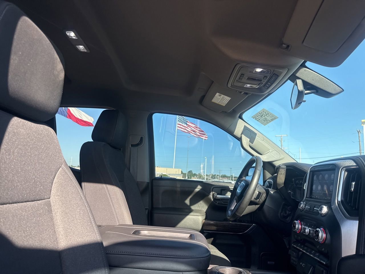 Used 2021 GMC Sierra 1500 Elevation w/ Preferred Package AWD/4WD image 28