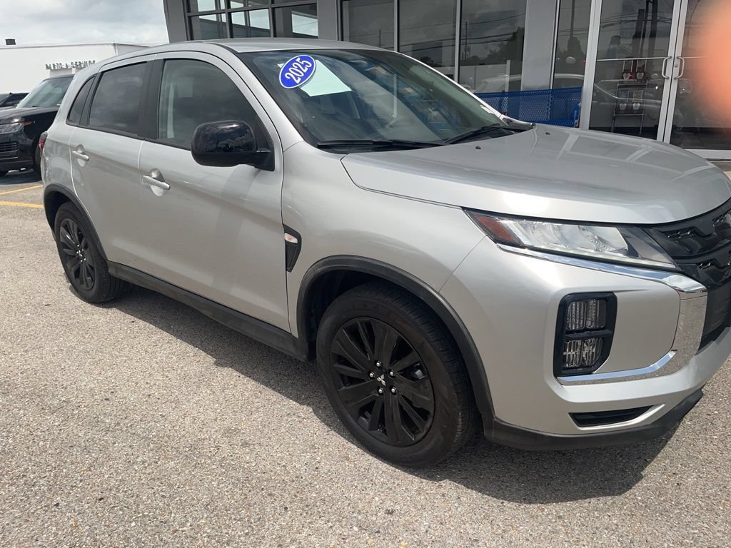 Used 2025 Mitsubishi Outlander Sport LE AWD/4WD image 8