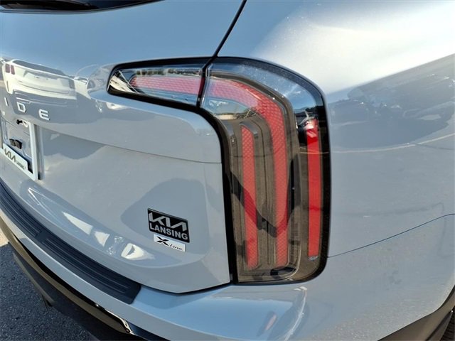 Used 2024 Kia Telluride EX X-Line image 11