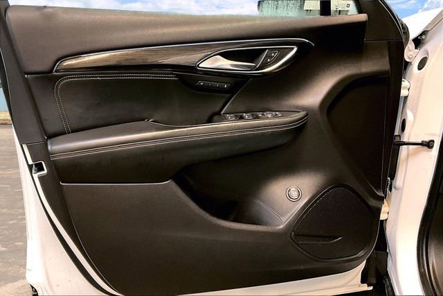 Used 2023 Buick Envision Essence image 20