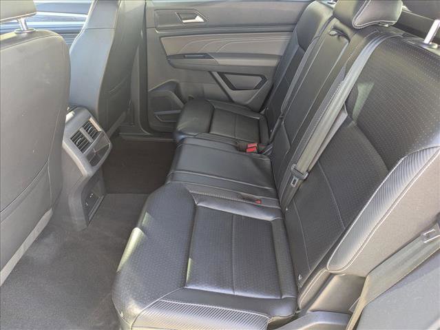 Used 2022 Volkswagen Atlas Cross Sport SE image 20