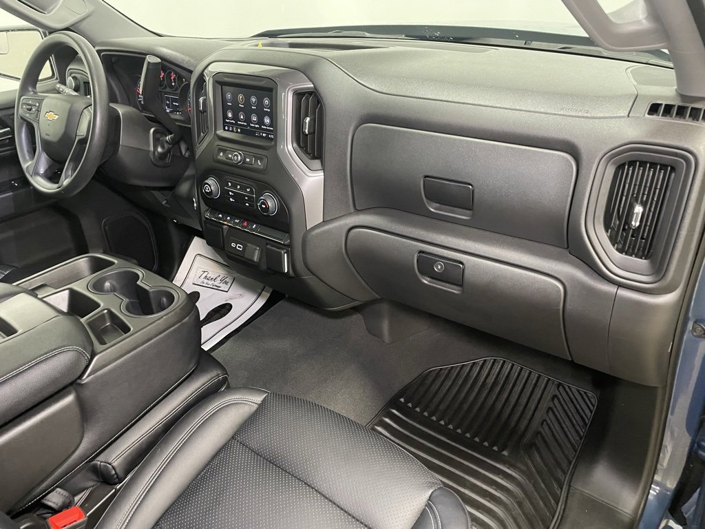 Certified 2024 Chevrolet Silverado 1500 Custom image 26