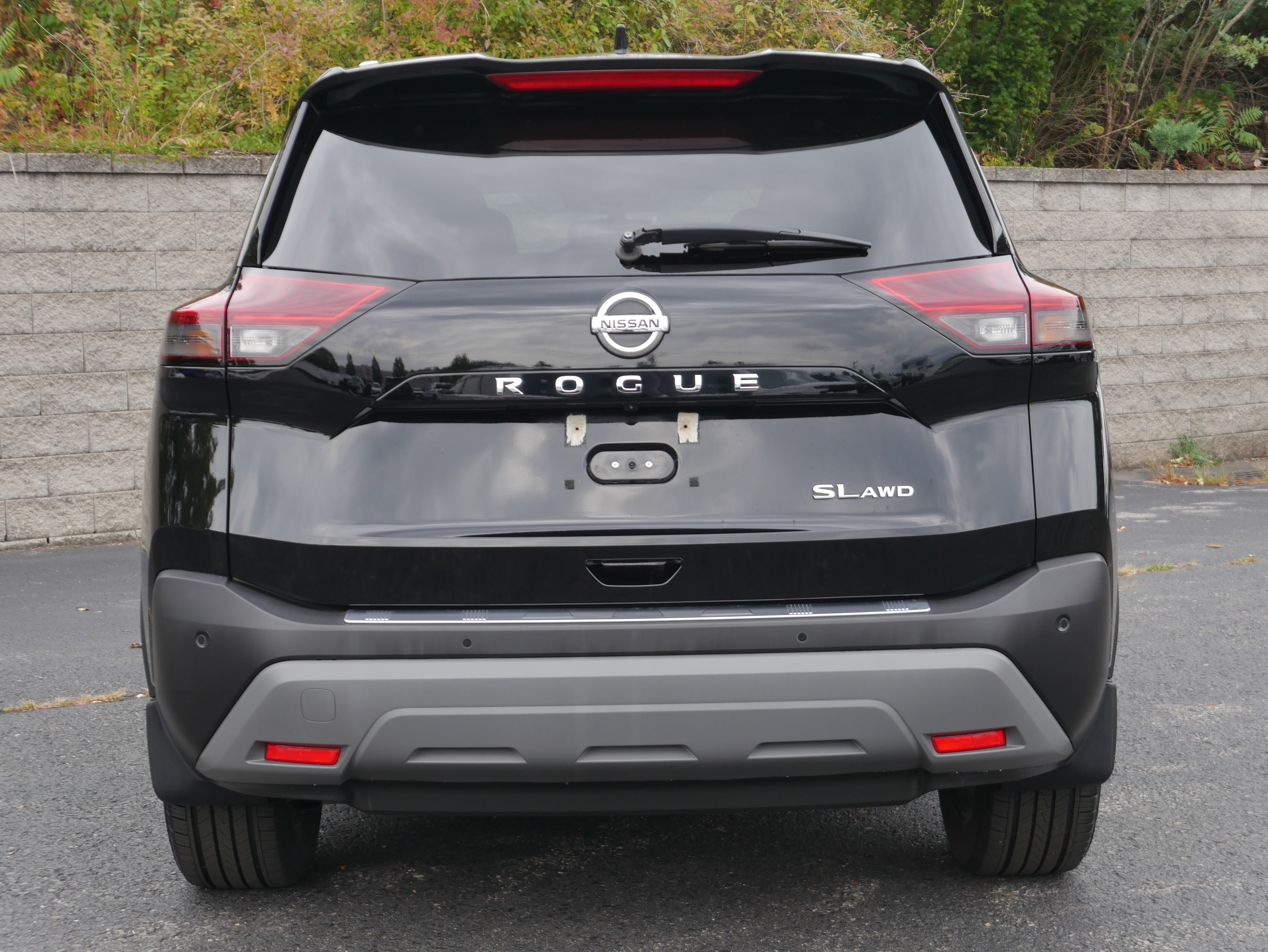 Used 2021 Nissan Rogue SL AWD/4WD image 5