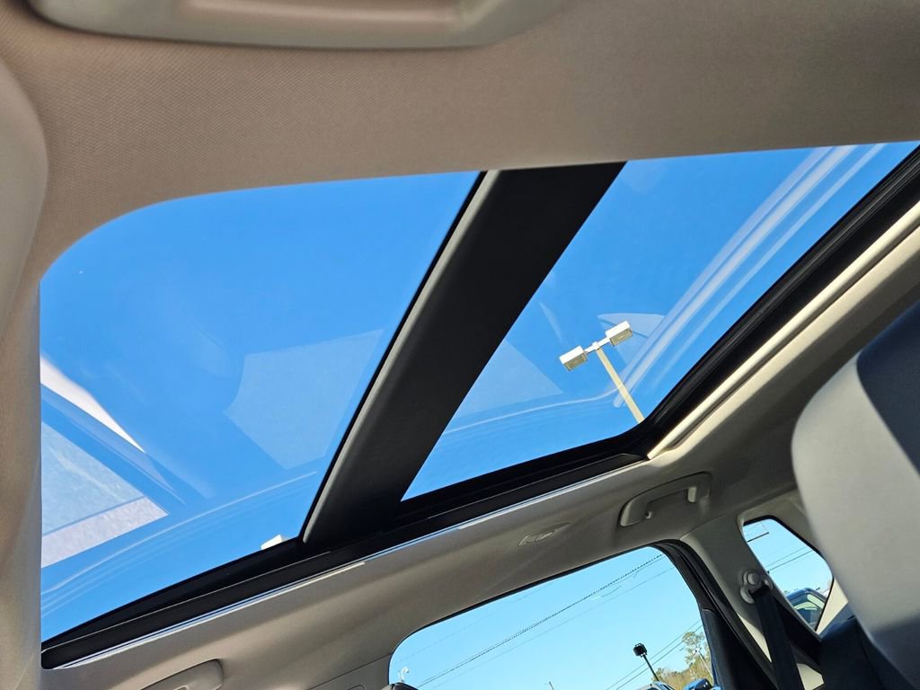 New 2026 Nissan Rogue SV image 18