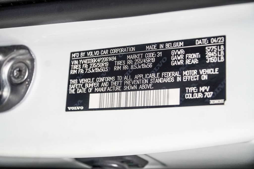 Used 2023 Volvo C40 Recharge Core AWD/4WD image 40