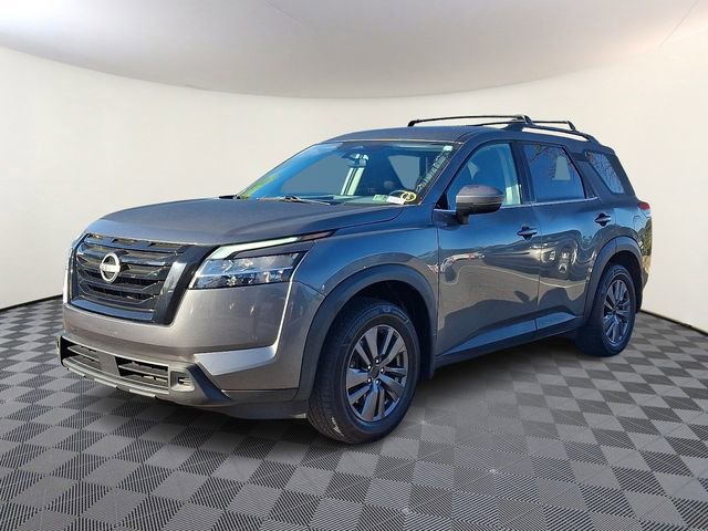 Used 2022 Nissan Pathfinder SV w/ SV Black Package AWD/4WD image 3