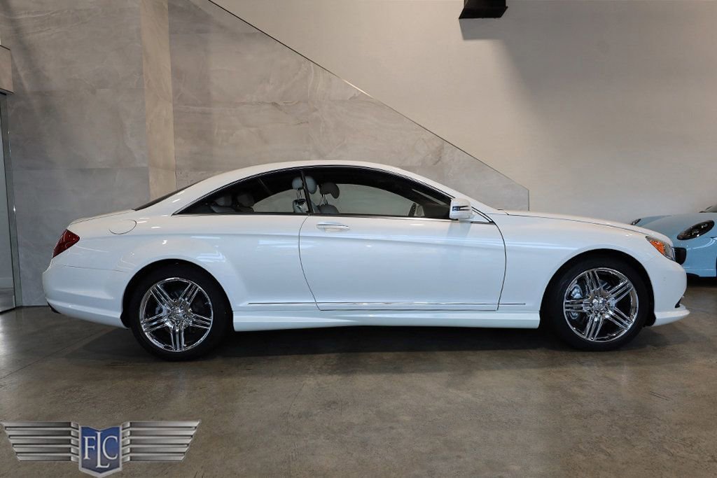 Used 2013 Mercedes-Benz CL 550 4MATIC image 3