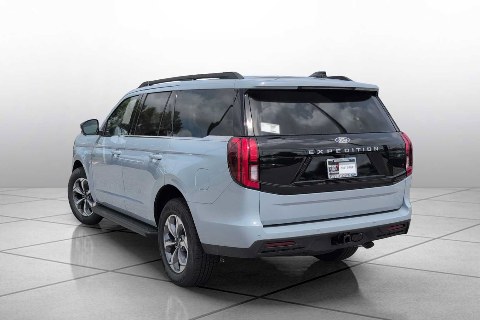 New 2027 Ford Expedition Active RWD image 13