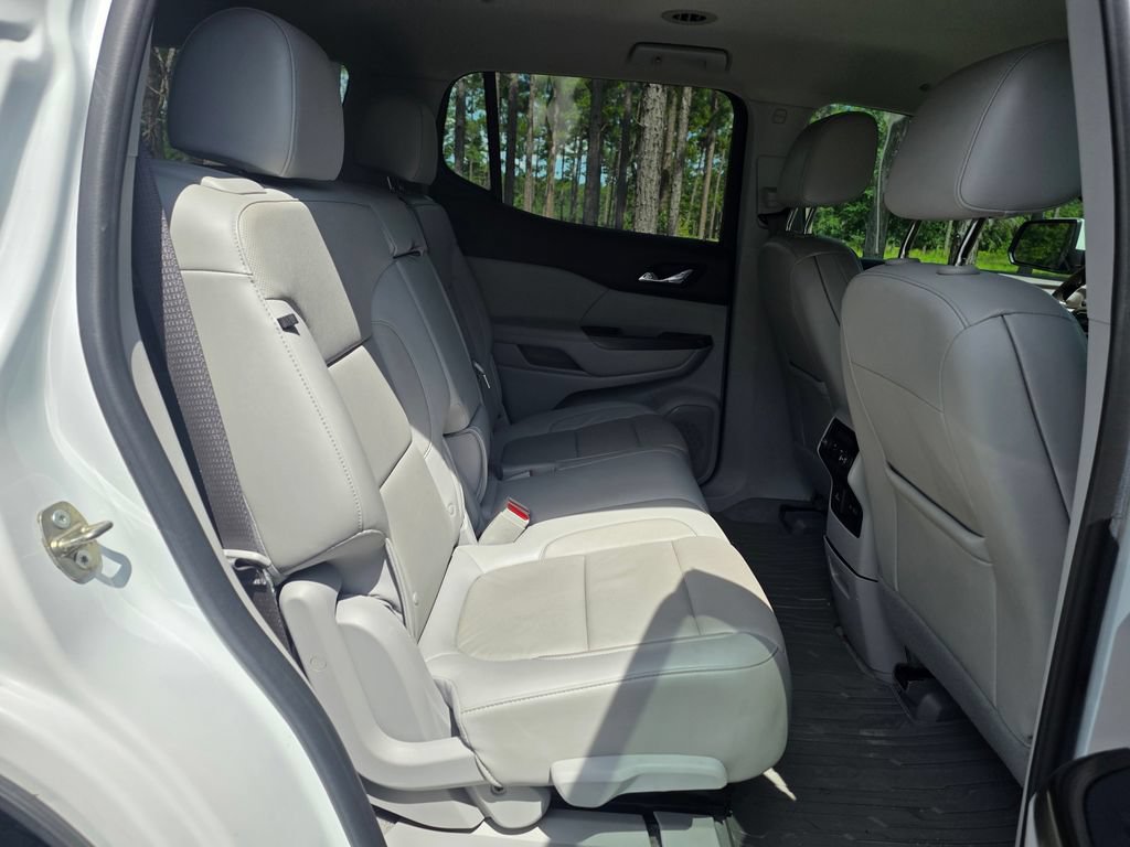 Used 2020 GMC Acadia SLT w/ Trailering Package FWD image 20
