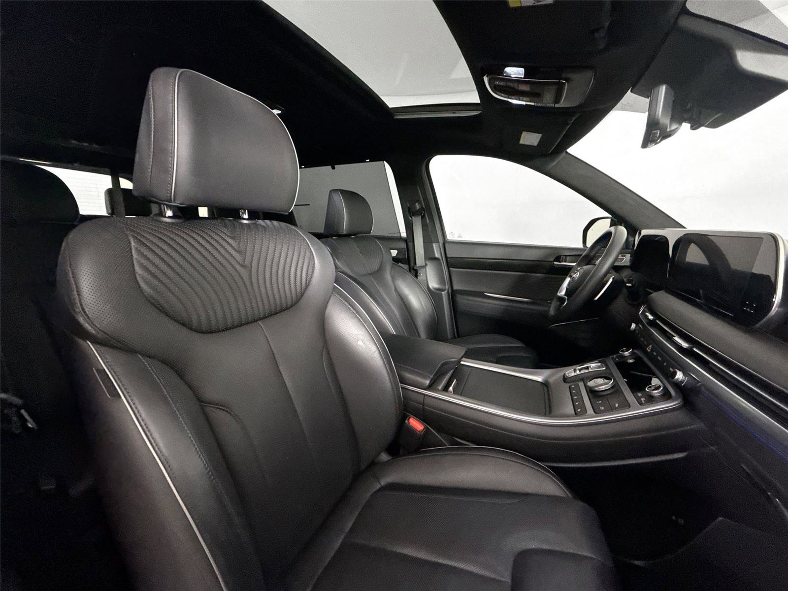 Used 2024 Hyundai Palisade Calligraphy FWD image 43