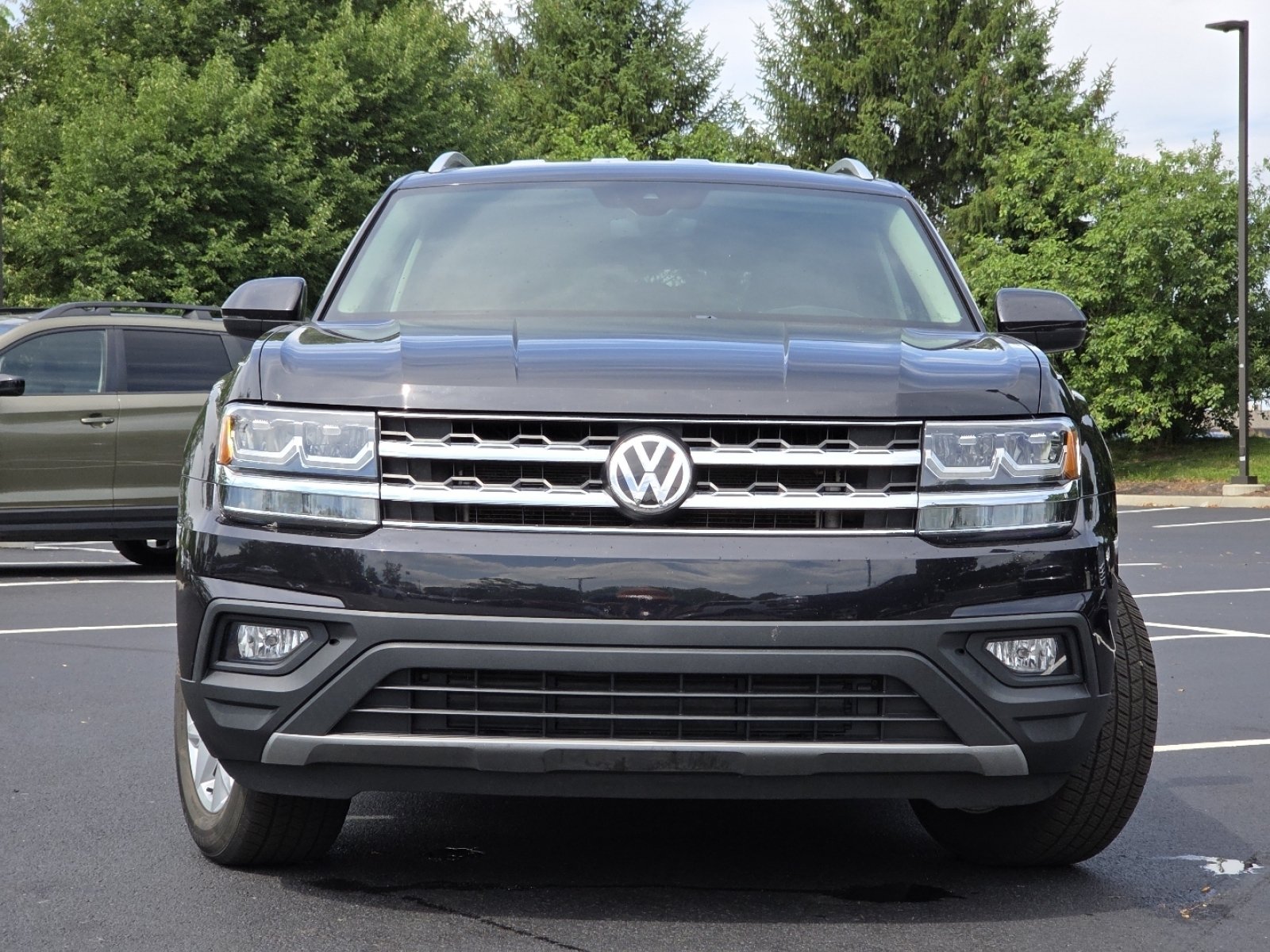 Used 2019 Volkswagen Atlas SE w/ Towing Package AWD/4WD image 16