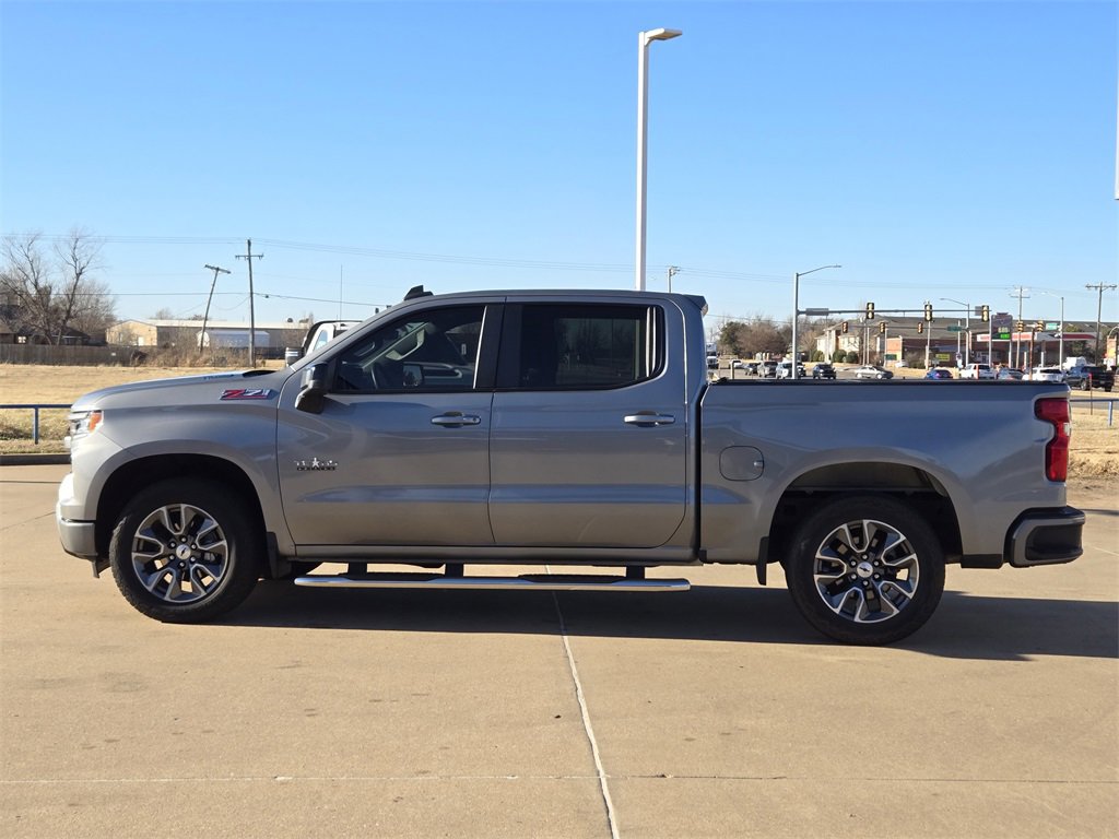 Used 2024 Chevrolet Silverado 1500 RST w/ Z71 Off-Road Package image 4
