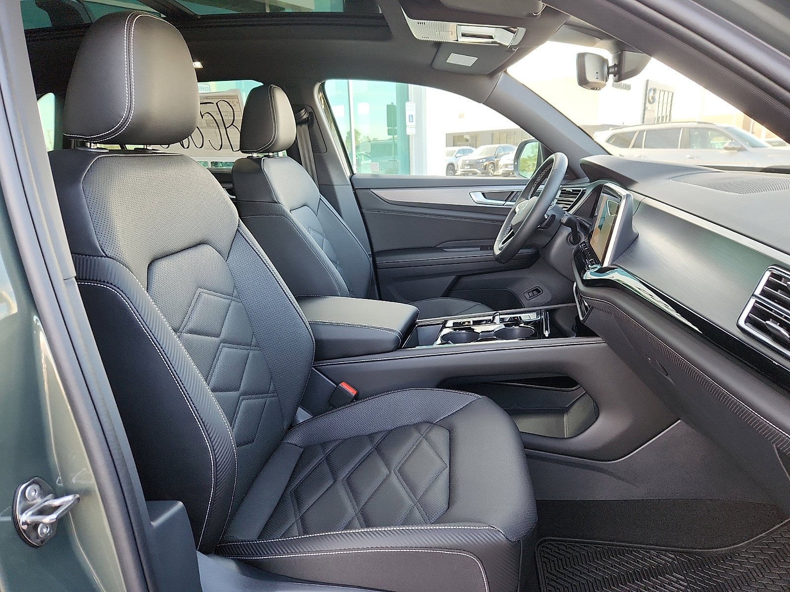 New 2026 Volkswagen Atlas Cross Sport SE image 15