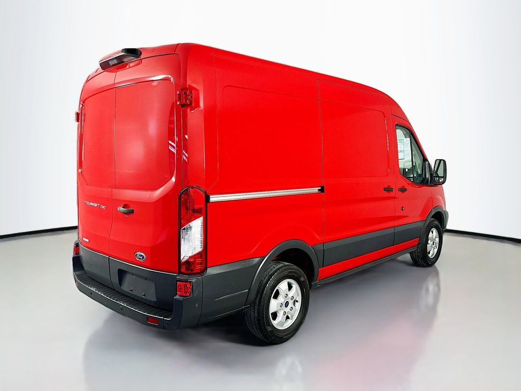 Used 2018 Ford Transit 250 130 Medium Roof RWD image 7