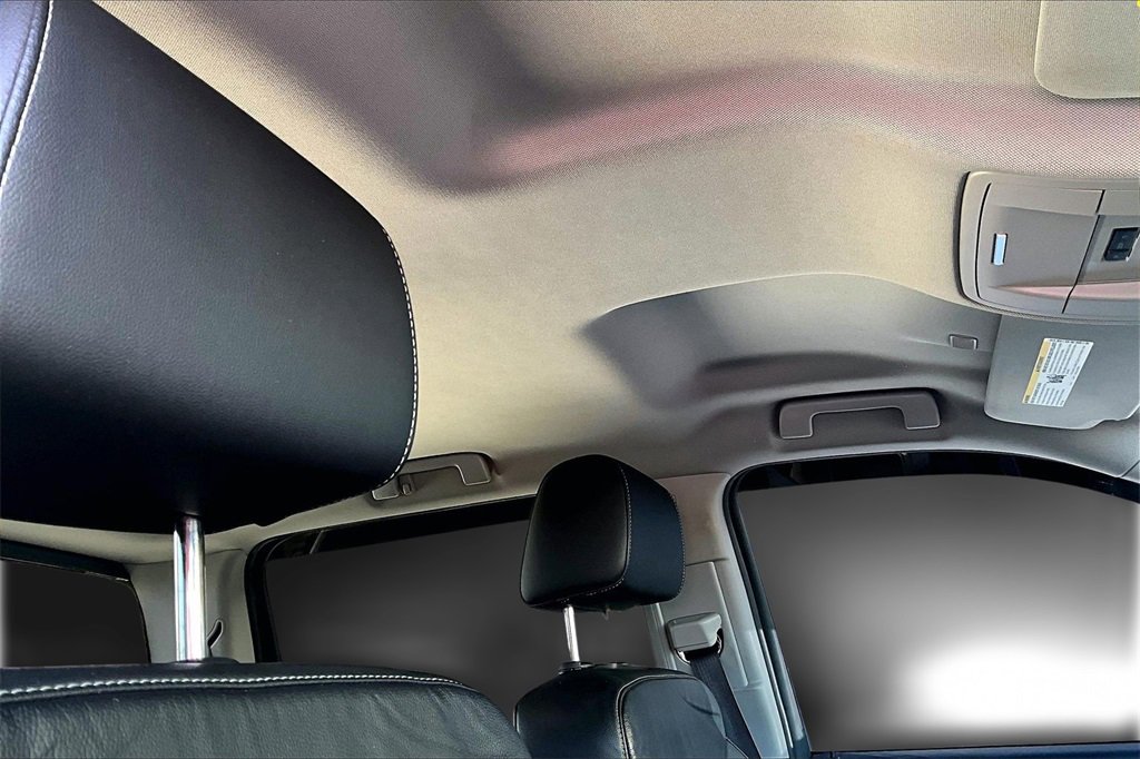 Used 2017 GMC Sierra 1500 SLT w/ SLT Preferred Package image 27