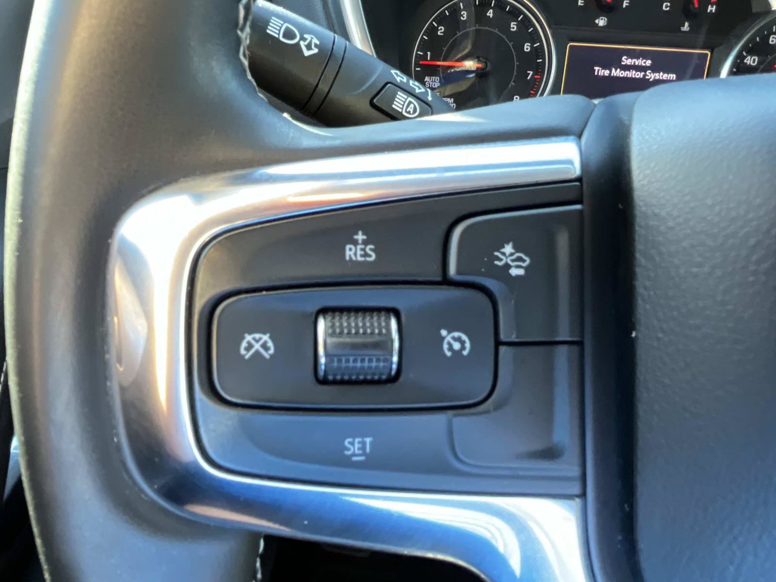 Used 2023 Chevrolet Blazer LT FWD image 32
