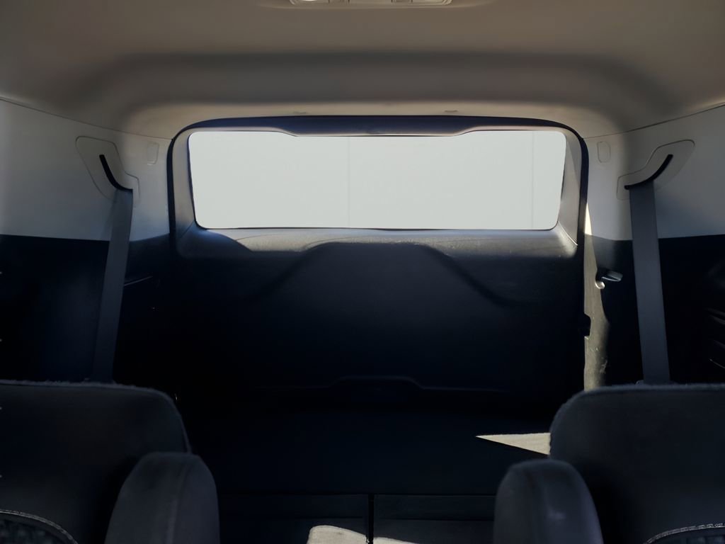 Used 2023 GMC Acadia SLE w/ Elevation Edition image 25