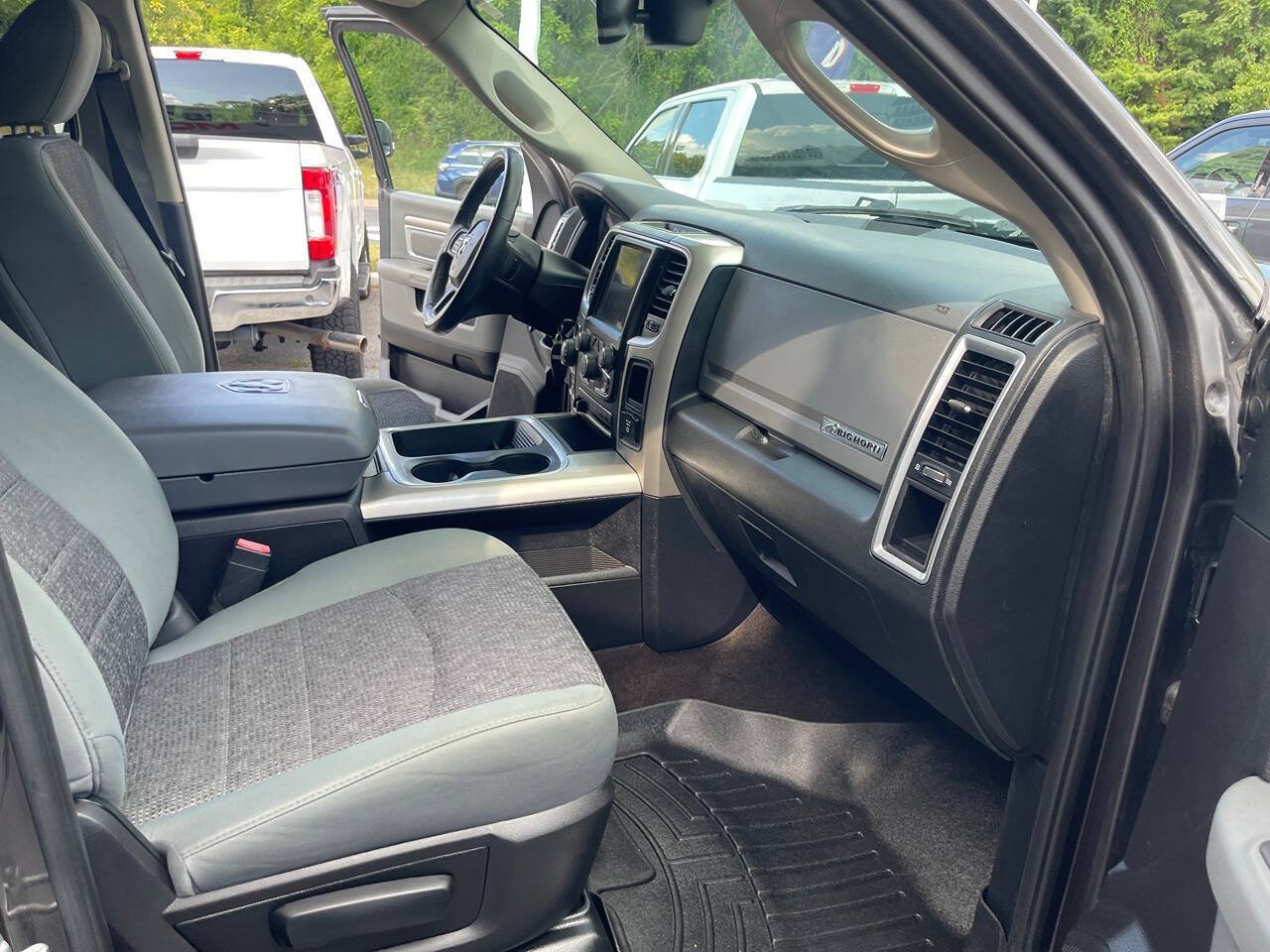 Used 2016 RAM 1500 Big Horn AWD/4WD image 32
