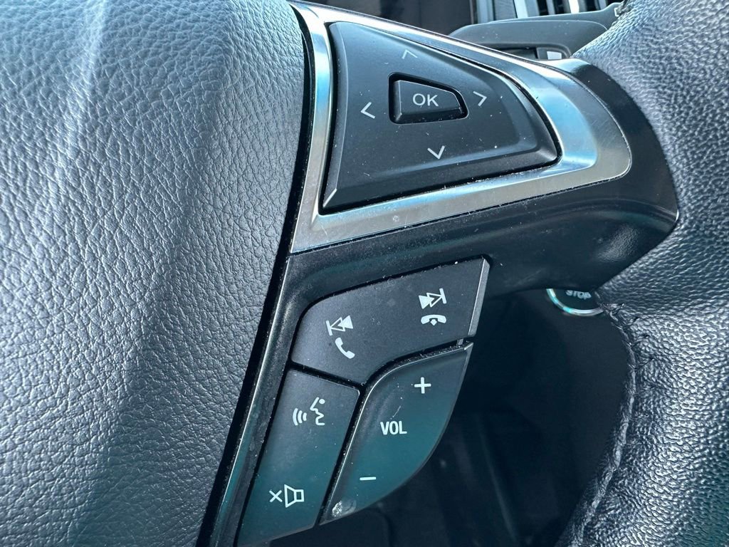 Used 2024 Ford Edge SEL image 30