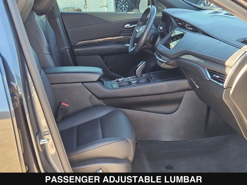 Used 2021 Cadillac XT4 Sport AWD/4WD image 28
