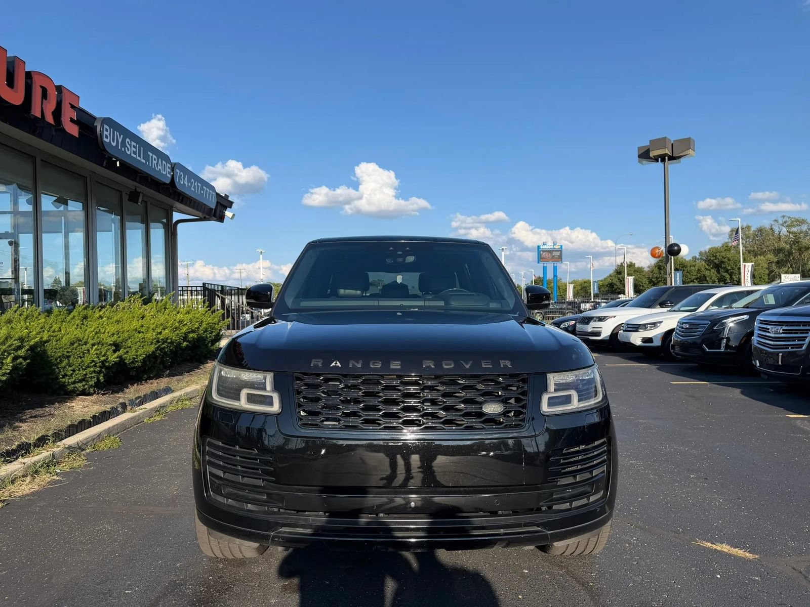 Used 2018 Land Rover Range Rover Long Wheelbase Supercharged AWD/4WD image 2