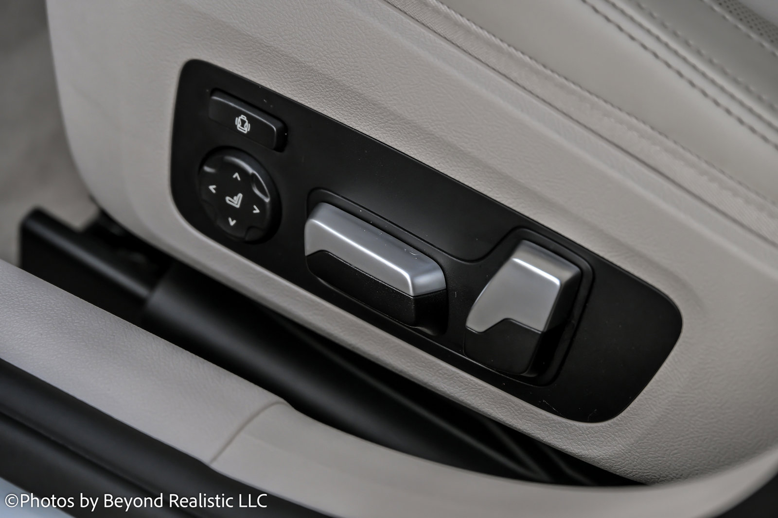 Used 2026 BMW 840i xDrive image 32