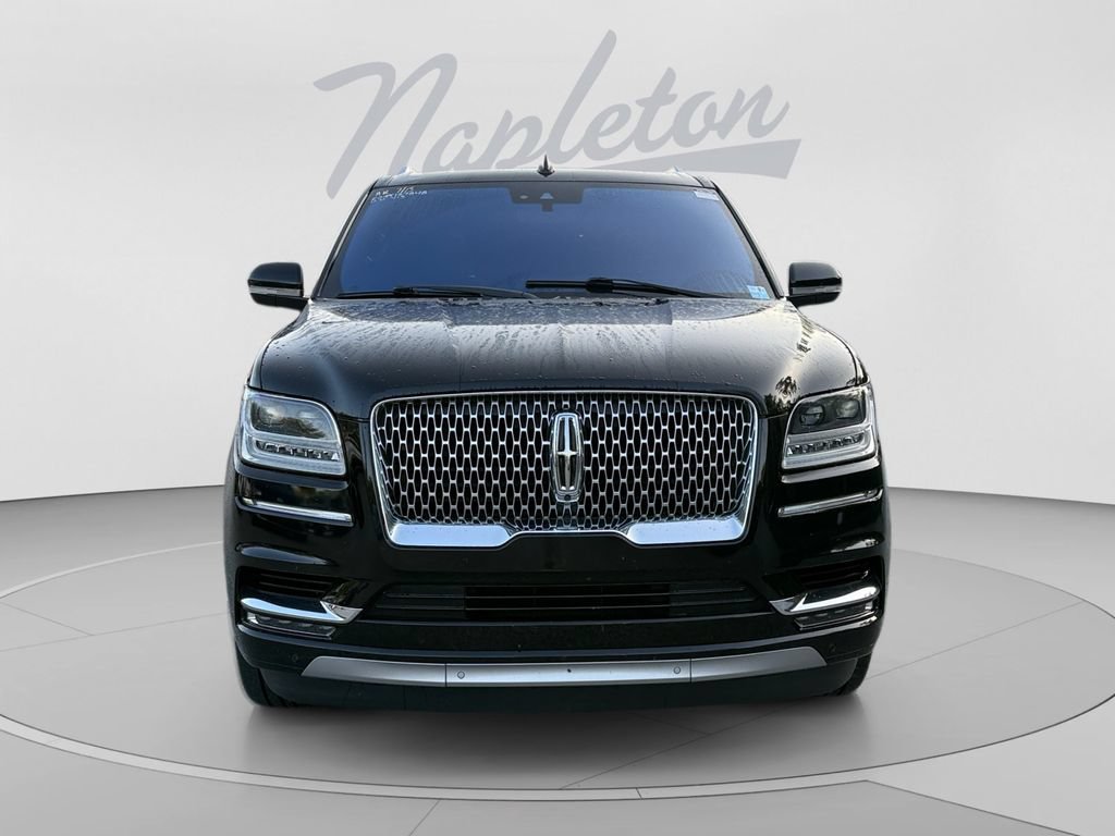 Used 2018 Lincoln Navigator L Reserve w/ Technology Package AWD/4WD image 2