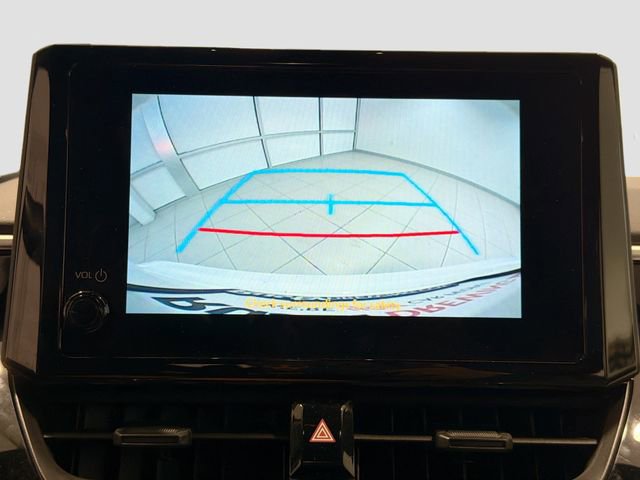 Certified 2025 Toyota Corolla SE w/ Convenience Package image 12