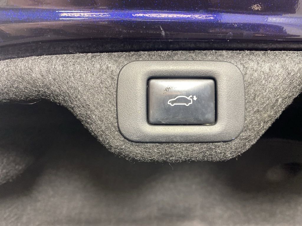 Certified 2025 Lexus ES 300h Ultra Luxury image 30