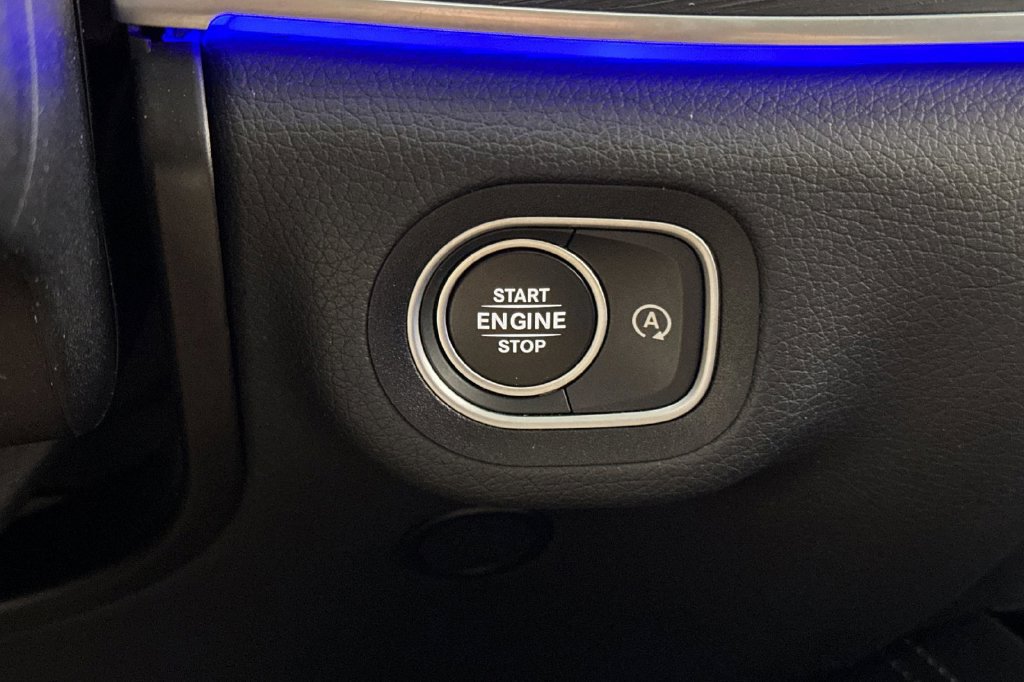 Certified 2025 Mercedes-Benz GLE 350 4MATIC image 26