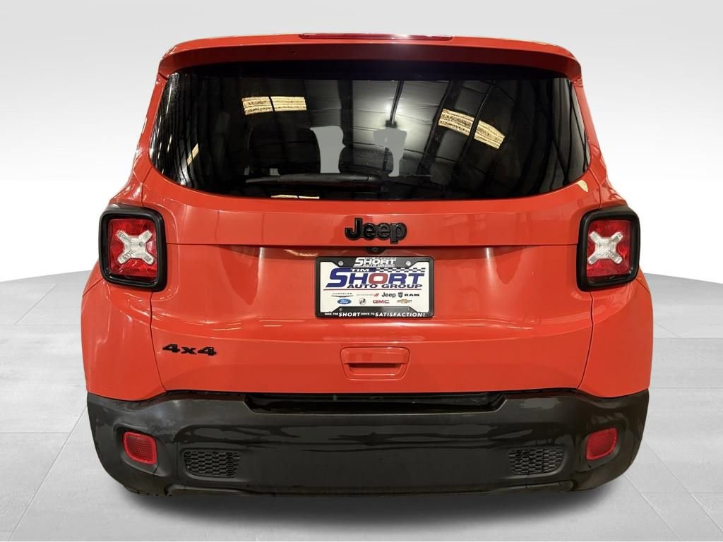 Used 2019 Jeep Renegade Sport image 4