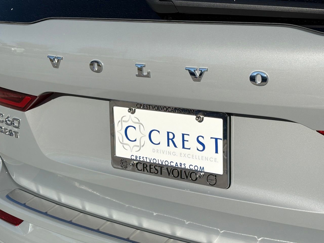 New 2026 Volvo XC60 B5 Core w/ Protection Package Premier image 7