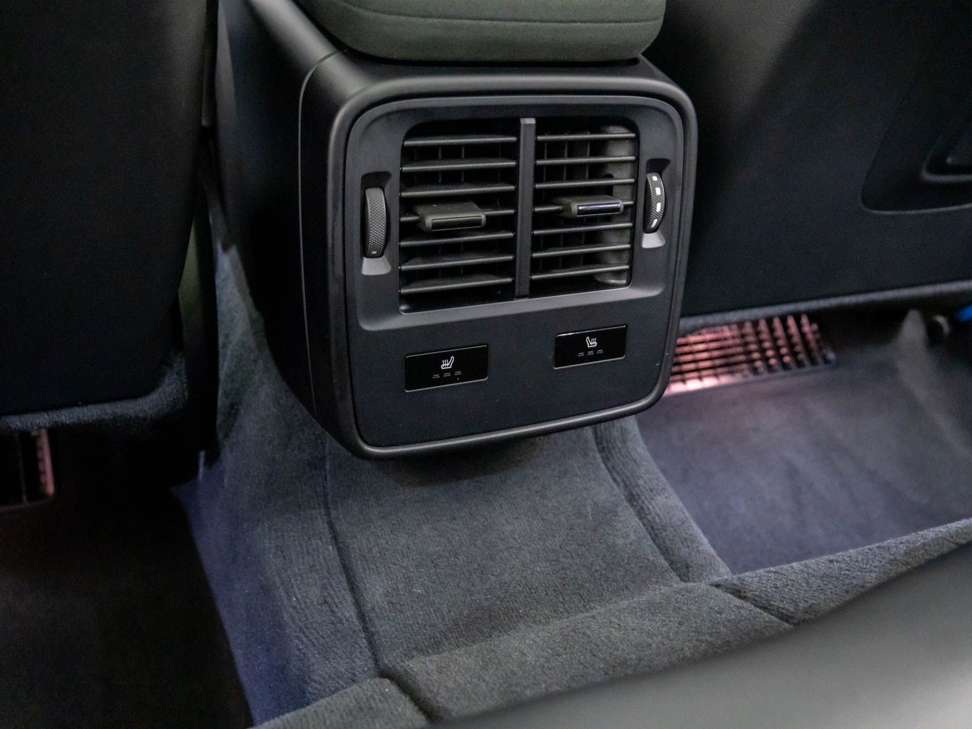 Certified 2025 Porsche Taycan Turbo GT image 22