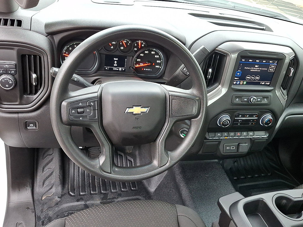 Certified 2025 Chevrolet Silverado 1500 W/T RWD image 19
