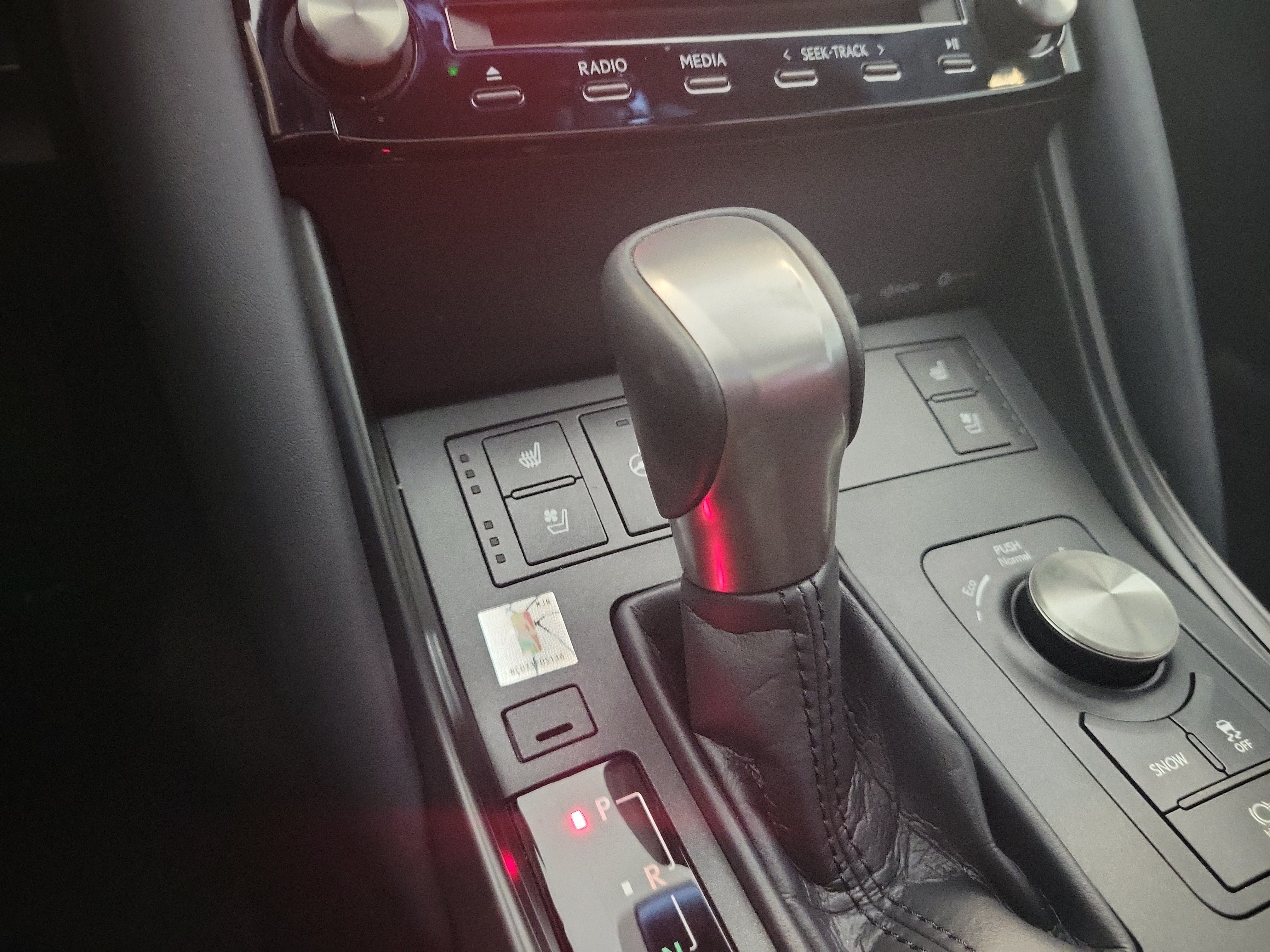 Used 2024 Lexus IS 300 w/ Comfort Package RWD image 29
