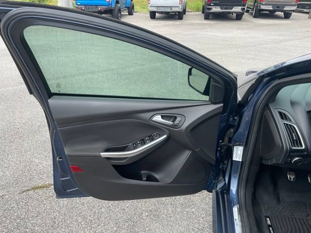 Used 2018 Ford Focus ST FWD image 17