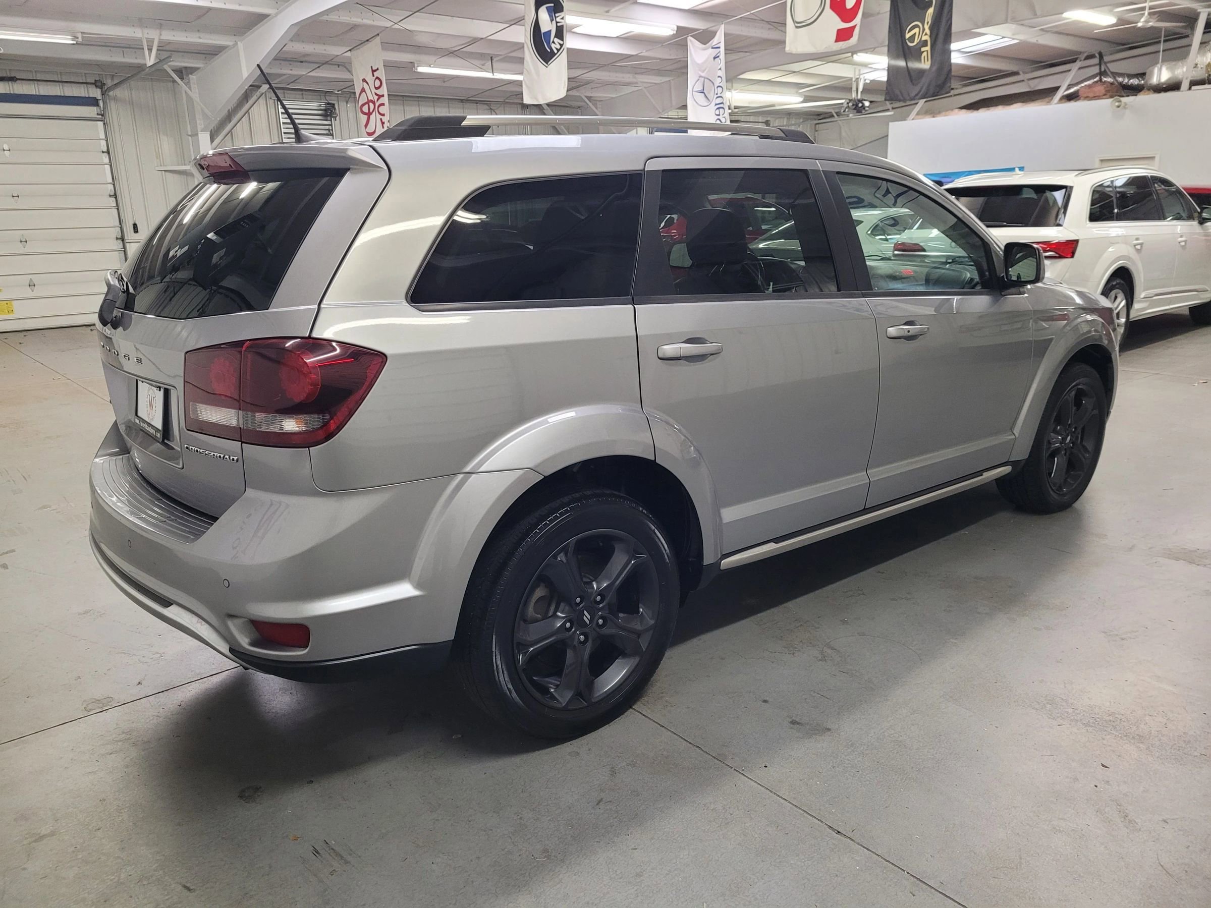 Used 2020 Dodge Journey Crossroad image 8