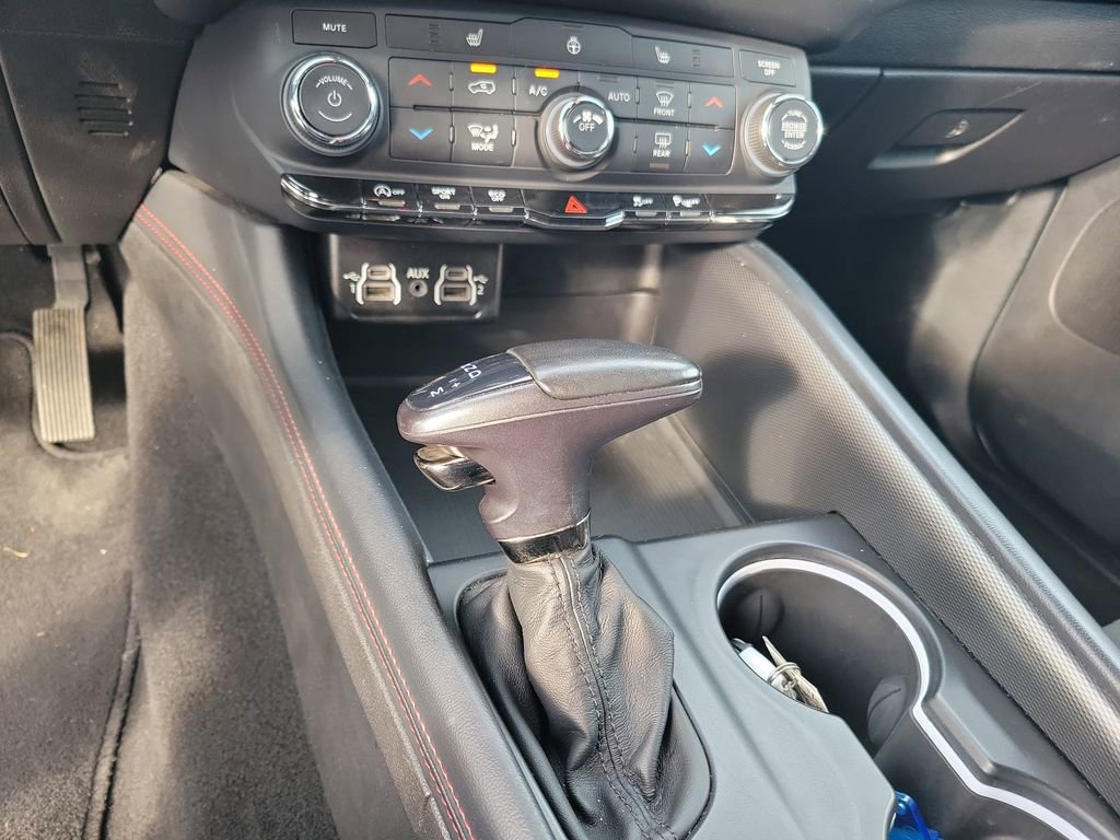 Used 2023 Dodge Durango GT RWD image 26